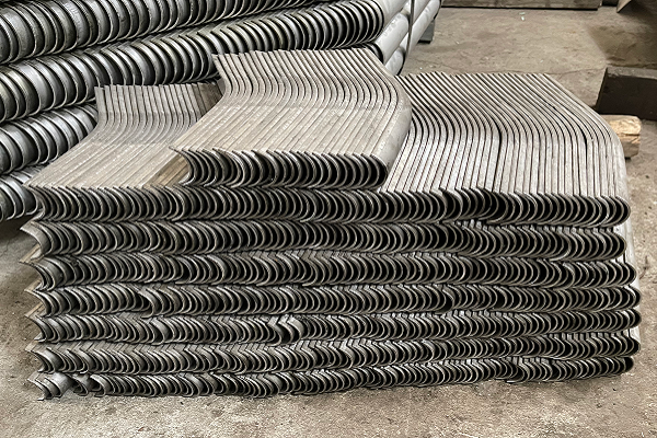 過(guò)熱器防磨瓦規(guī)格型號(hào)